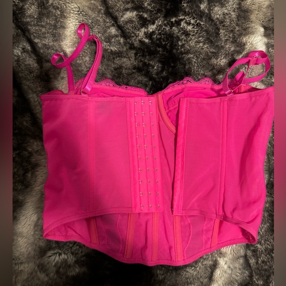 NWOT SHEIN BUSTIER TOP - Picture 2 of 3